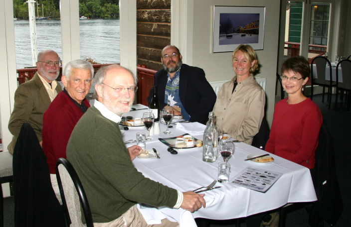 group at dinner in Queenstown