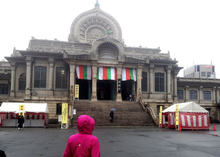 Tsukiji Honganji on a rainy day